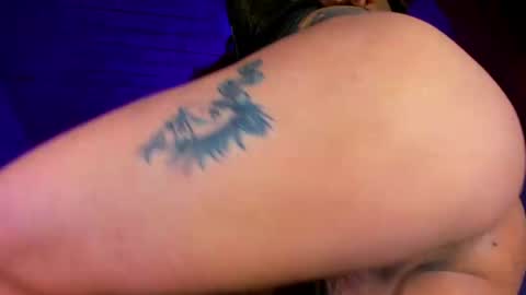 Snapshot of valeri_hilton chatting on 04-08-26, 12:54 valeri_hilton online show from 04-08-26, 12:54
