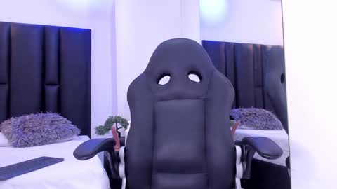 valeri_tafur online show from 01-30-25, 04:55