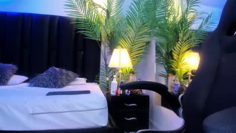 valeri_tafur online show from 09-29-25, 11:09