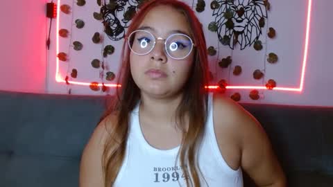 valeria online show from 01-12-25, 05:34