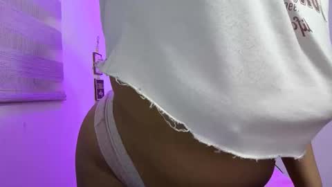 valeria online show from 05-15-26, 05:25