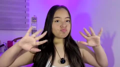 Snapshot of valeria_cherry chatting on 06-30-26, 03:18 valeria online show from 06-30-26, 03:18