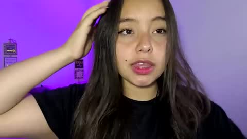 Snapshot of valeria_cherry chatting on 07-27-26, 04:08 valeria online show from 07-27-26, 04:08