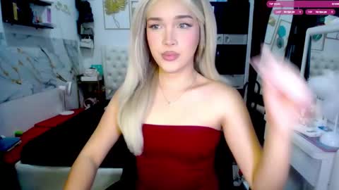 Snapshot of valeria_nikia chatting on 02-11-26, 11:37 VALERIA online show from 02-11-26, 11:37