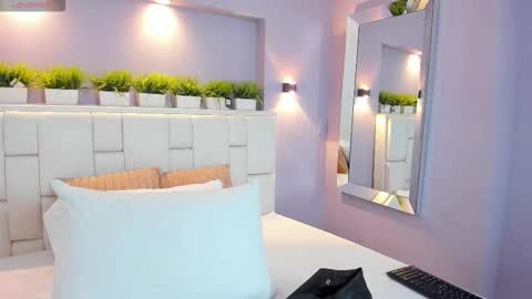 ValeriaGarciax online show from 11-15-25, 12:02