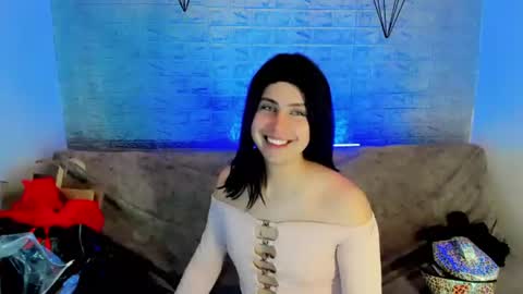 valeriagill_ online show from 06-13-26, 12:19