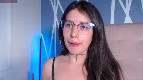 Snapshot of valeriagp chatting on 12-22-24, 12:07 Valeria rodriguez online show from 12-22-24, 12:07