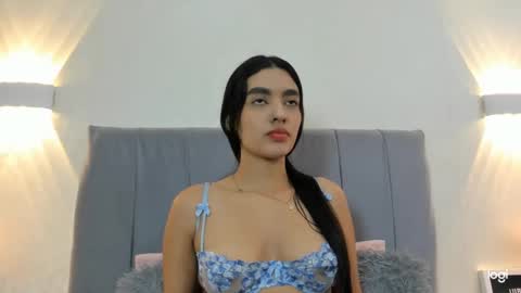 Snapshot of valeriajons chatting on 10-02-25, 04:14 valeriajons online show from 10-02-25, 04:14