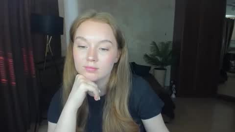 ValeriCherry online show from 05-21-26, 02:57