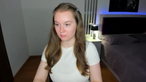 Snapshot of valericherry chatting on 06-11-26, 12:14 ValeriCherry online show from 06-11-26, 12:14
