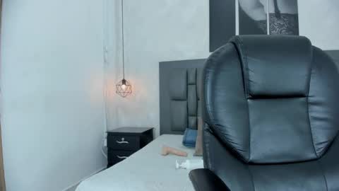 Valerie online show from 01-17-25, 09:28