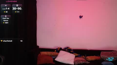 Valerie online show from 01-04-25, 04:12