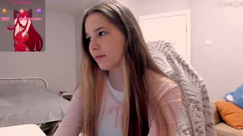 Valerie online show from 10-15-25, 03:12