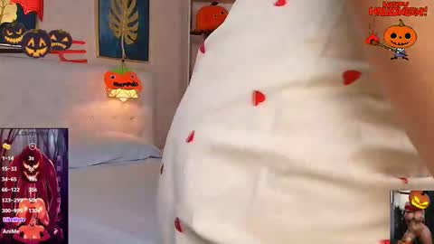 Snapshot of valeriee_lya chatting on 10-26-25, 07:31 Valerie online show from 10-26-25, 07:31