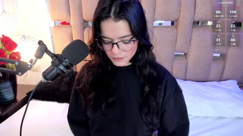 Valeria online show from 01-18-25, 01:51