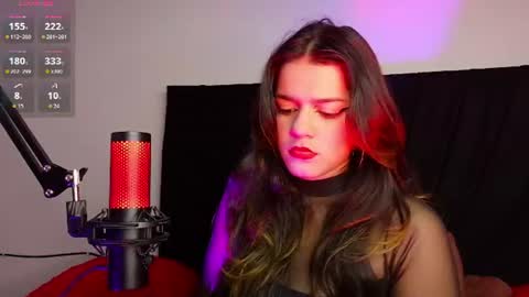 Snapshot of valeriekay__ chatting on 07-07-26, 03:27 Valery online show from 07-07-26, 03:27