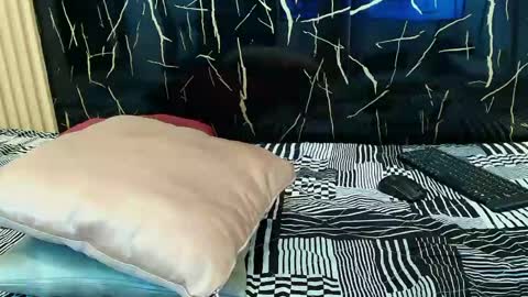 Snapshot of valerihot_1 chatting on 05-15-26, 11:56 VALERIO online show from 05-15-26, 11:56