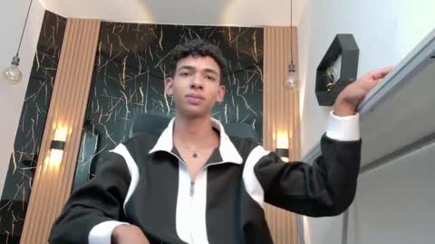Snapshot of valerihot_1 chatting on 05-26-26, 03:13 VALERIO online show from 05-26-26, 03:13