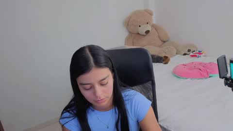 Juli C online show from 04-05-26, 12:52