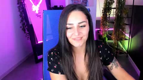 Snapshot of valeriiemills chatting on 09-15-25, 03:12 Valerie online show from 09-15-25, 03:12