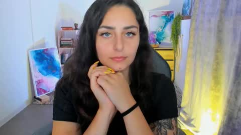 Snapshot of valeriiemills chatting on 09-26-25, 03:49 Valerie online show from 09-26-25, 03:49