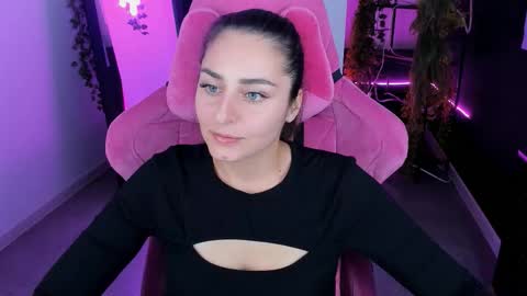 Snapshot of valeriiemills chatting on 10-06-25, 02:58 Valerie online show from 10-06-25, 02:58