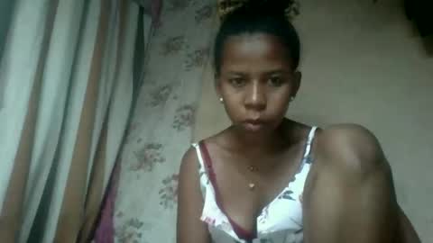 Snapshot of valerinezah chatting on 02-08-26, 08:07 valerinezah online show from 02-08-26, 08:07