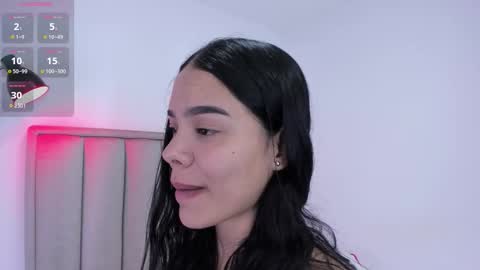 Cris  online show from 09-19-25, 02:35