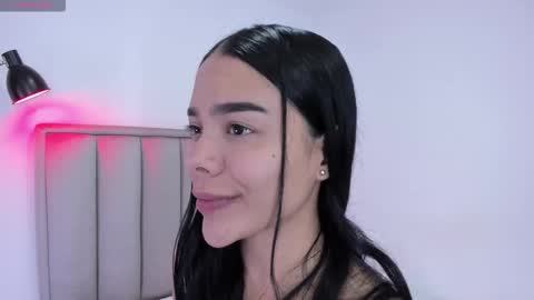 Cris  online show from 12-20-25, 03:13