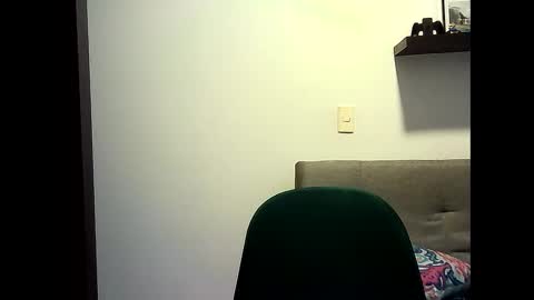 Snapshot of valery__rouse_ chatting on 05-25-26, 11:49 Valery online show from 05-25-26, 11:49