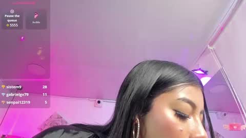 Snapshot of valery__ws chatting on 10-22-25, 08:41 Valery online show from 10-22-25, 08:41