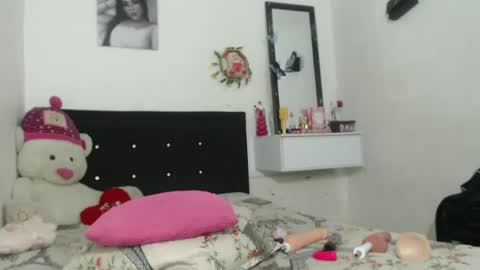 valery_prinss5 online show from 09-25-25, 03:54