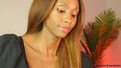Snapshot of valery_swan1 chatting on 10-29-25, 04:04 Valery swan1 online show from 10-29-25, 04:04