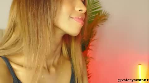 Snapshot of valery_swan1 chatting on 10-30-25, 04:36 Valery swan1 online show from 10-30-25, 04:36