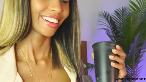 Snapshot of valery_swan1 chatting on 11-08-25, 02:23 Valery swan1 online show from 11-08-25, 02:23