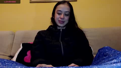 Snapshot of valerybaker1 chatting on 02-10-25, 05:41 B V Naughty online show from 02-10-25, 05:41