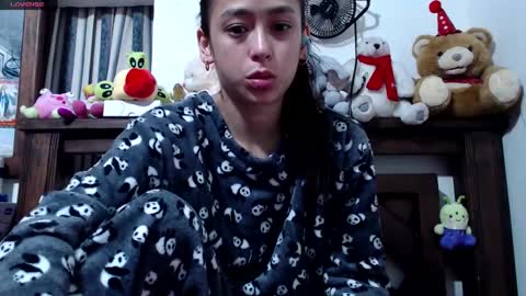 Snapshot of valerybaker1 chatting on 02-18-25, 03:42 B V Naughty online show from 02-18-25, 03:42