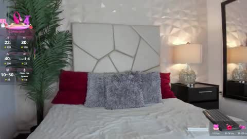 Snapshot of valerydiamond_ chatting on 12-18-25, 03:34 Valery online show from 12-18-25, 03:34