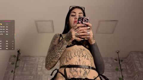 Snapshot of valerykat_ chatting on 12-23-25, 10:13 valerykat_ online show from 12-23-25, 10:13