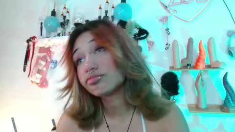 zoe online show from 12-22-25, 07:33