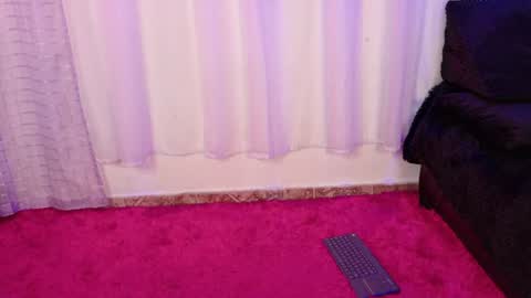Snapshot of valerysnow_ chatting on 07-05-26, 11:23 Valery online show from 07-05-26, 11:23