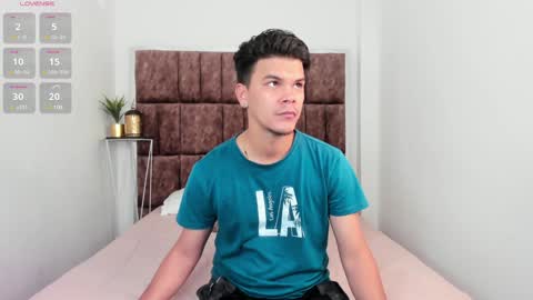 Valery Stonne  online show from 01-27-25, 09:00