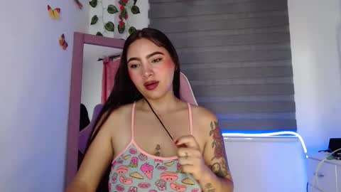 Snapshot of valeryy_sexyy chatting on 09-12-25, 11:32 --- online show from 09-12-25, 11:32