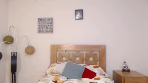 Sofia online show from 09-16-25, 10:55