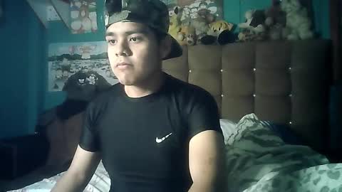 Valesh19 online show from 10-28-25, 12:03