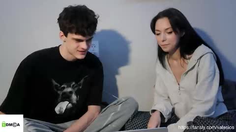 Snapshot of valesios chatting on 01-16-26, 11:53 valesios online show from 01-16-26, 11:53