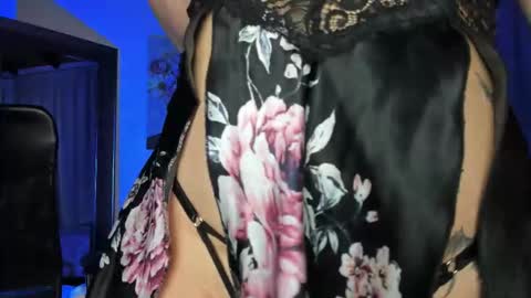 valey_x online show from 11-05-25, 03:50