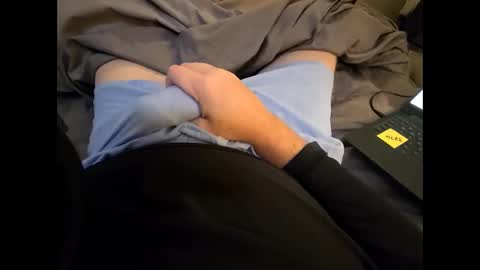 Snapshot of valhal2020 chatting on 12-02-25, 06:47 Valhal online show from 12-02-25, 06:47