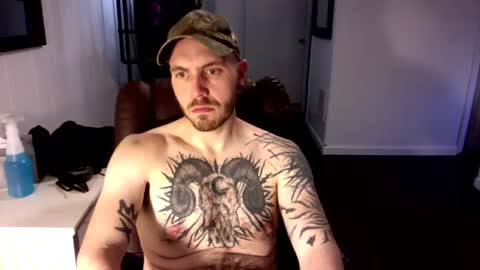 Snapshot of validusernamex chatting on 01-01-25, 07:10 validusernamex online show from 01-01-25, 07:10