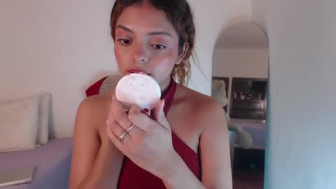 VALIENTE  online show from 03-19-26, 02:48